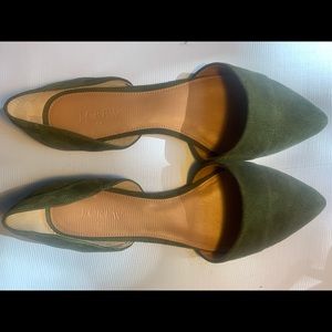 JCrew forest green flats 🥿